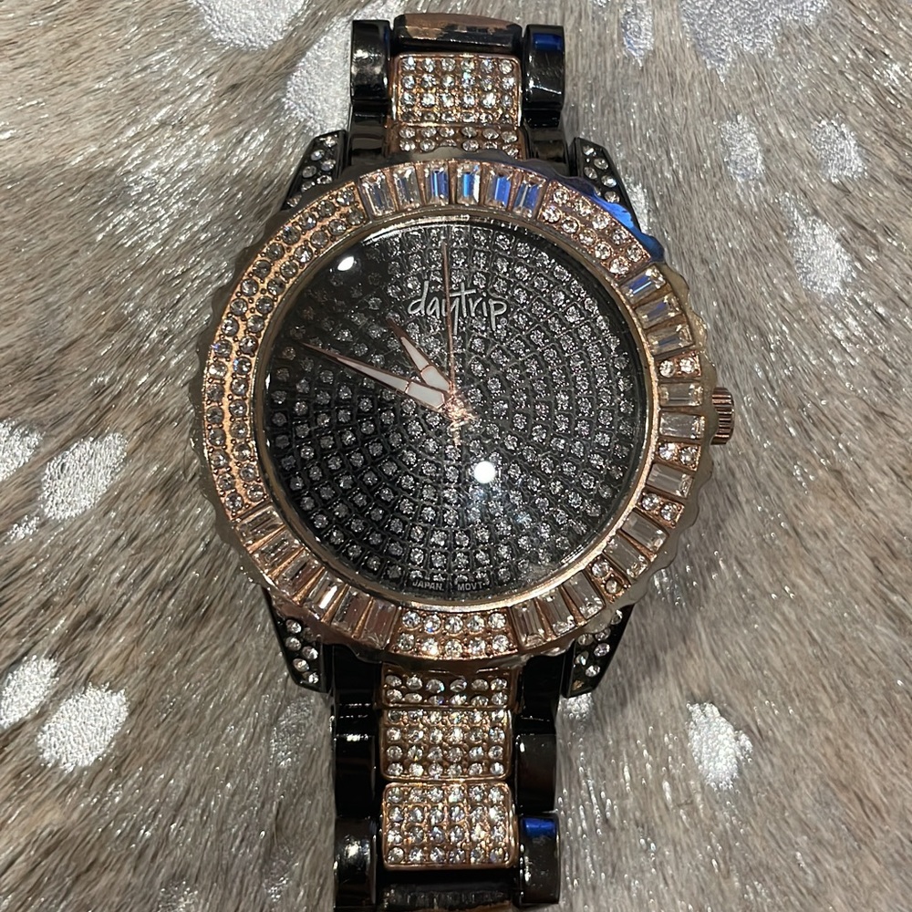 Daytrip two-tones rhinestone watch